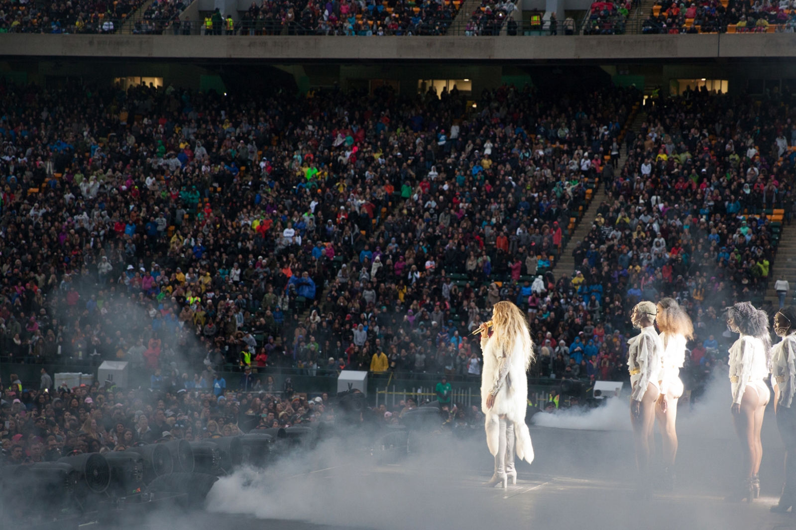 Beyonc&eacute; se apresenta em Edmonton com a 'Formation World Tour'