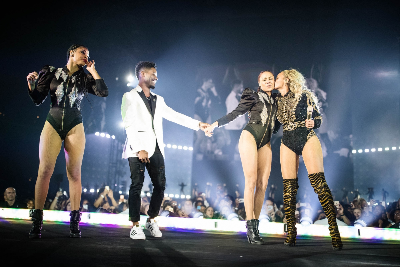 Beyonc&eacute; se apresenta em St. Louis com a 'Formation World Tour'