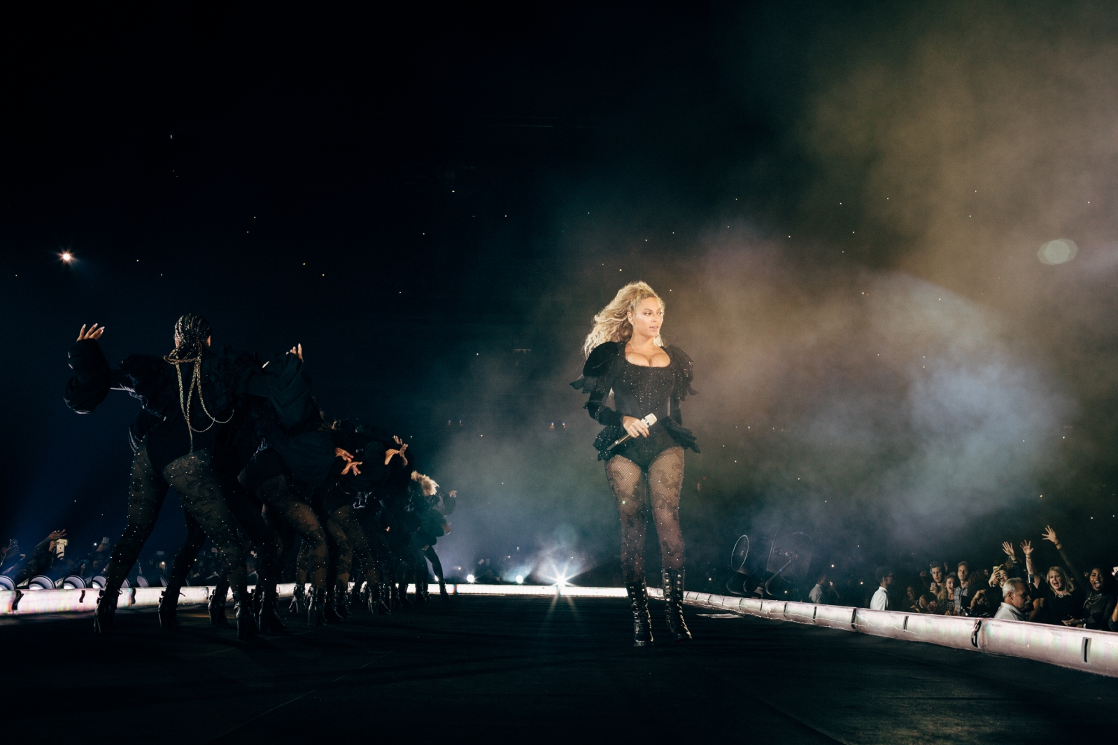 Beyonc&eacute; se apresenta em St. Louis com a 'Formation World Tour'