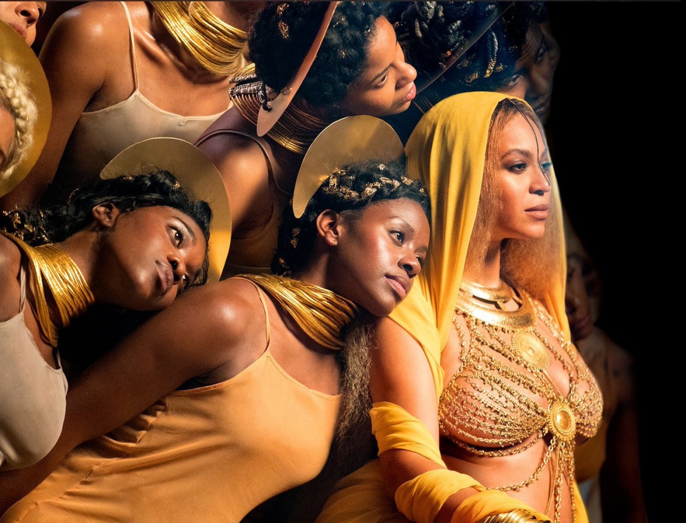 Beyonc&eacute; em proje&ccedil;&otilde;es da performance no Grammy 2017