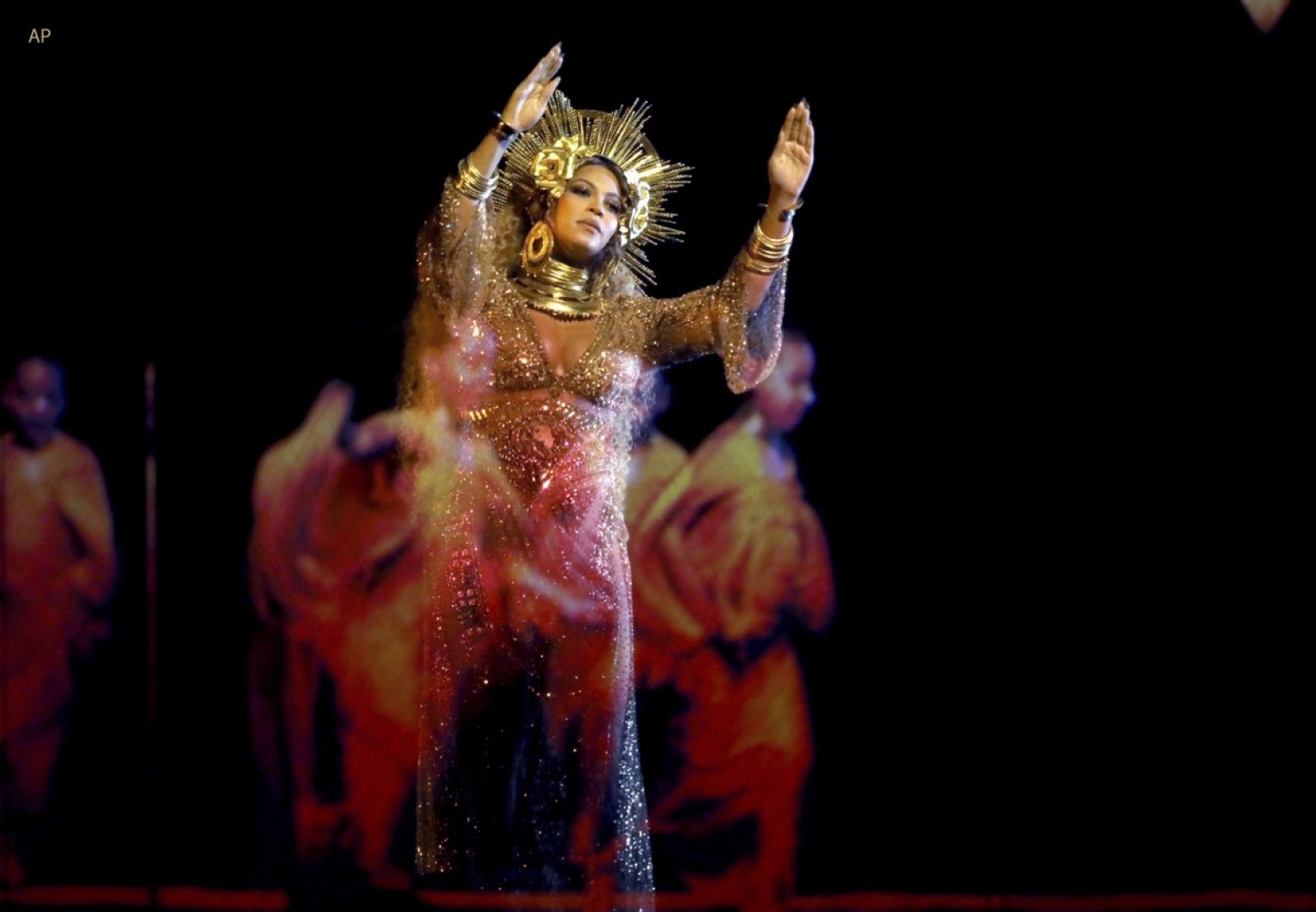 Beyonc&eacute; se apresenta no Grammy 2017
